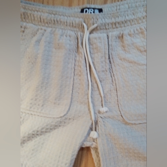 DR essentials waffle cut draw stream shorts size large great condition - Picture 4 of 6